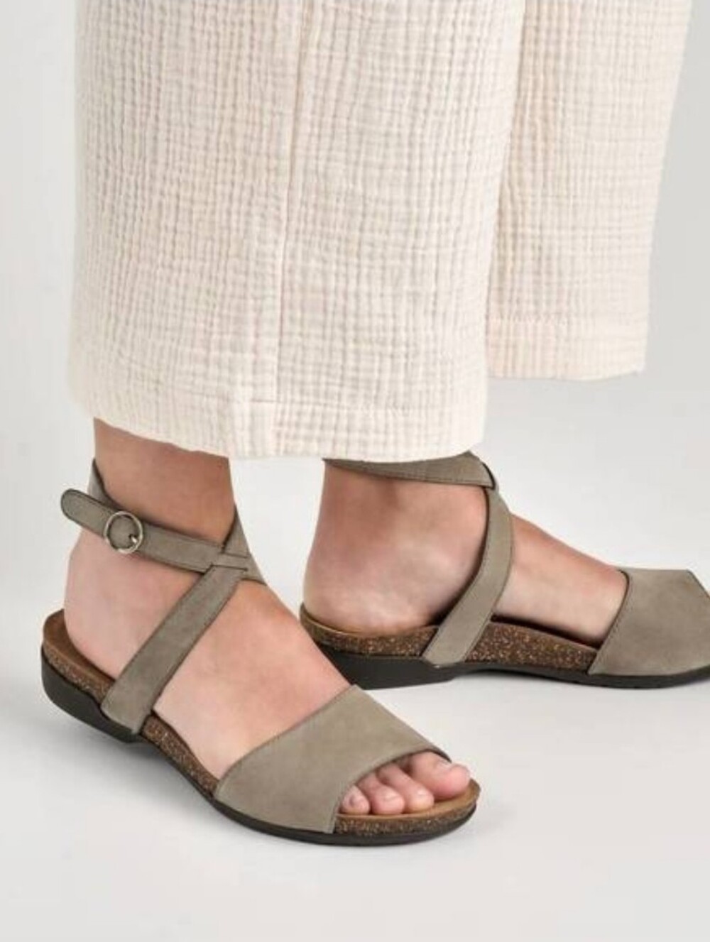 Dansko Rafferty Milled Nubuck 39